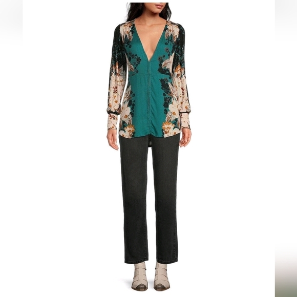 Free People Teal Floral Long Sleeve Blouse EUC - Picture 4 of 9